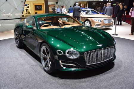 photo BENTLEY EXP 10