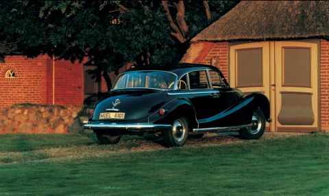 BMW 501