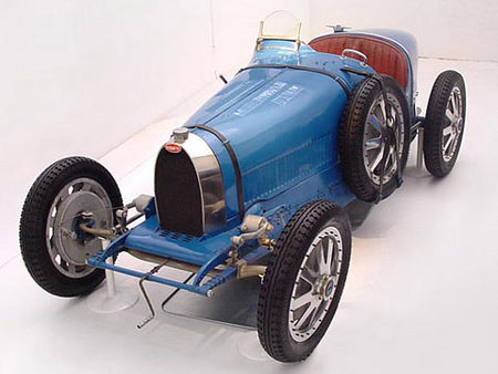 BUGATTI