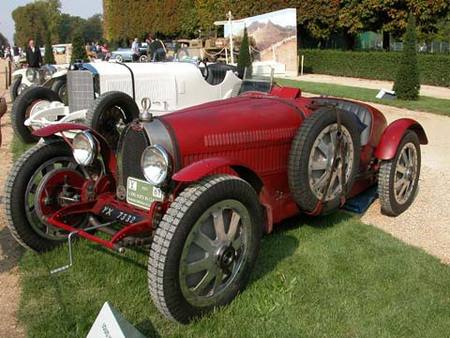 BUGATTI