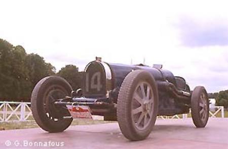 BUGATTI