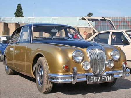 DAIMLER