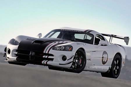 Fiche technique DODGE VIPER SRT10 ACR