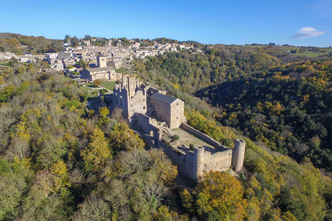 Le plus méconnu des châteaux « Cathares » et Pourtant ! C’est le plus ancien (environ en l’an 900) et un des plus vastes.
