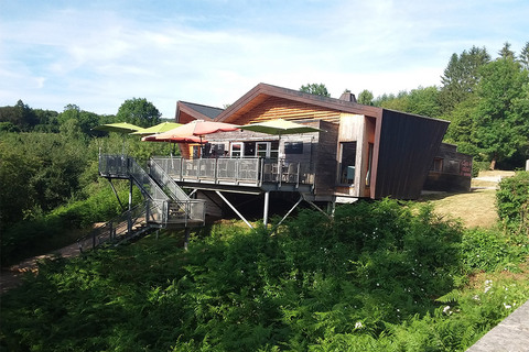 Cuisine traditionnelle au restaurant le Saut de Gouloux, tout près du site incontournable portant le même nom.