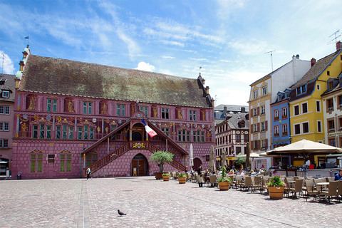 Au sud de l’Alsace, la ville de Mulhouse est la seconde de la région par sa taille.