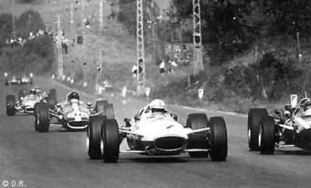 Surtees et la RA-273