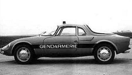 La Gendarmerie s’est dotée de Djet V utilisées comme véhicules d'intervention rapide sur les autorou