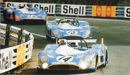 24 Heures du Mans 1972 : la 670 de Cevert-Ganley devant celle de Pescarolo-Hill.