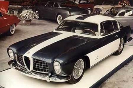 Coupé Abarth Alfa 2000 carrossé par Ghia