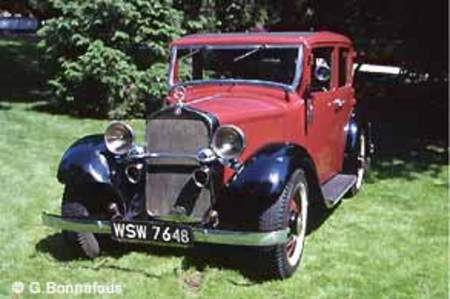 Mercedes 200 berline de 1933, ex-taxi de Varsovie