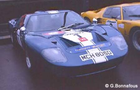 La FORD GT 40 1965 de HUGENHOLTZ / IBING