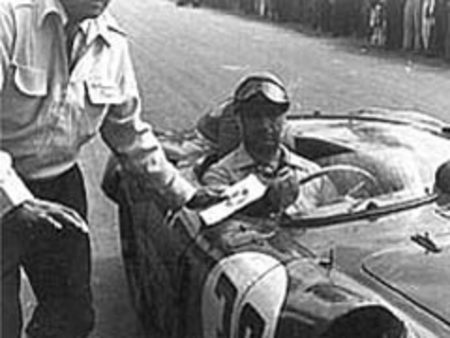 Victoire de Fangio sur Lancia dans la Course Panaméricaine 1953