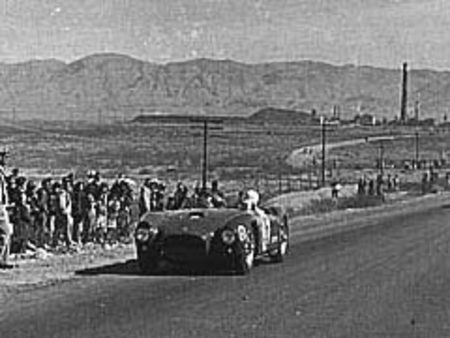 Course Panaméricaine 1953 : l'arrivée groupée des trois Lancia