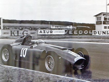 Fangio sur Ferrari Lancia en 1956