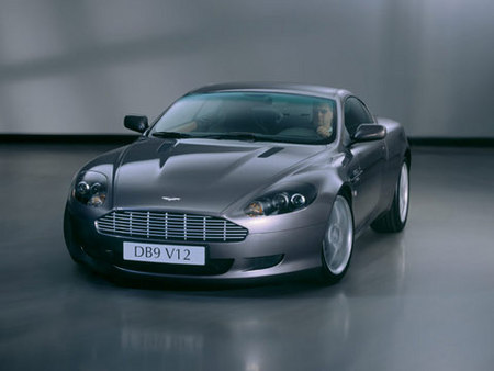 Aston Martin DB9