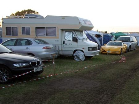 Est-ce que la Corvette tire une caravane ? Ils en sont capables...