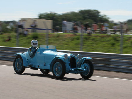 Alfa Romeo 8 C