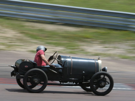 Les Bugatti offrent un véritable spectacle