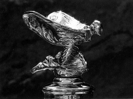 La version agenouillée de Spirit Of Ecstasy