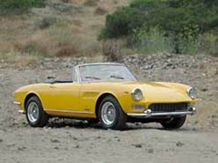 Ferrari 275 GTS Spider