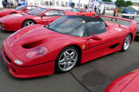 FERRARI F50