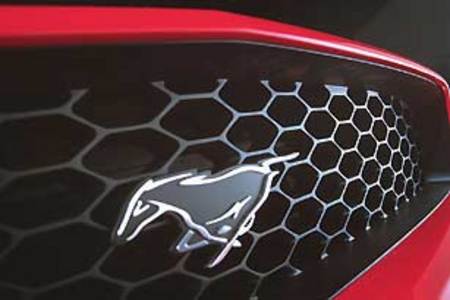 FORD MUSTANG