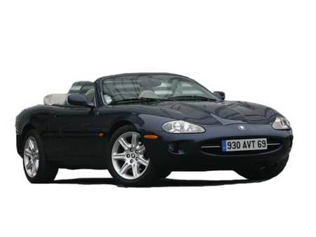 Fiche technique JAGUAR XK8 4.0i V8 294ch (X100)