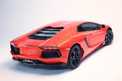 LAMBORGHINI