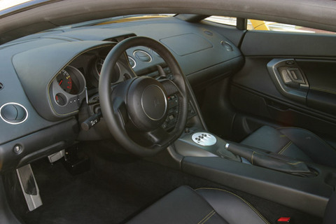 LAMBORGHINI