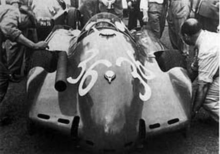 250 F carénée au GP d'Italie, 1955