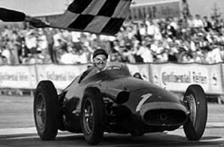 GP d'Allemagne 1957 : Fangio remporte sur la 250 F la plus belle victoire de sa carrière