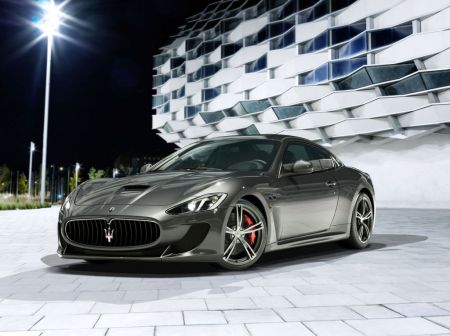 photo MASERATI GRANTURISMO