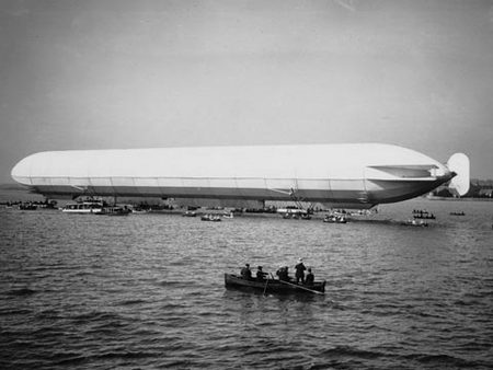 Les dirigeables du comte Ferdinand von Zeppelin