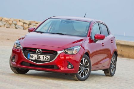 MAZDA 2