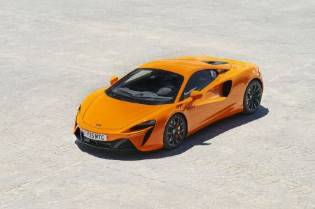 MCLAREN ARTURA