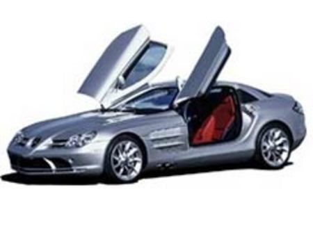 Fiche technique MERCEDES SLR MCLAREN V8 Coupé