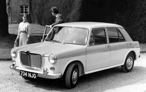 MG 1100