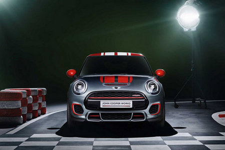 Fiche technique MINI 3 PORTES (F56) JCW Concept