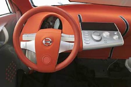 NISSAN