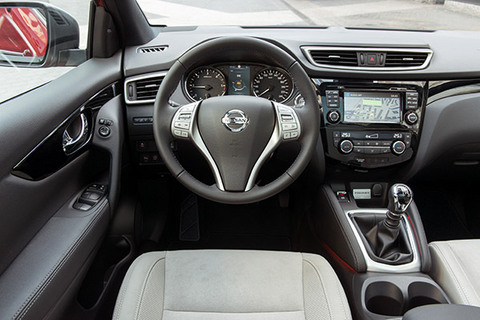 NISSAN