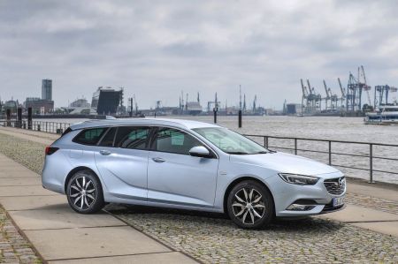 OPEL INSIGNIA SPORTS TOURER