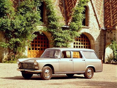 Peugeot 404 familliale