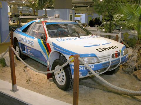PEUGEOT 405