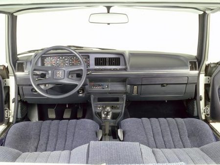 Intérieur de Peugeot 604 GTI