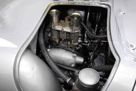 PORSCHE