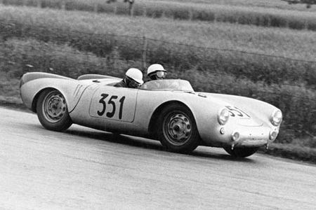 Hans Herrmann au volant de la 550 RS Spyder (1954)