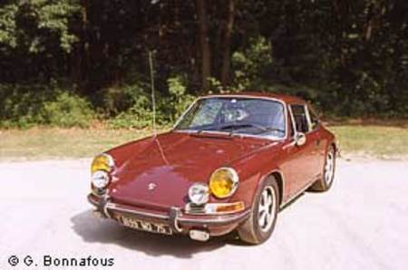 PORSCHE
