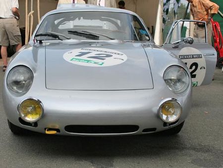 PORSCHE
