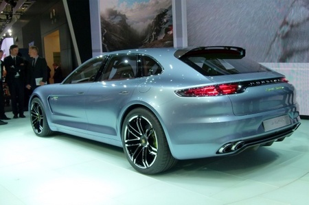 Fiche technique PORSCHE PANAMERA SPORT TURISMO Concept